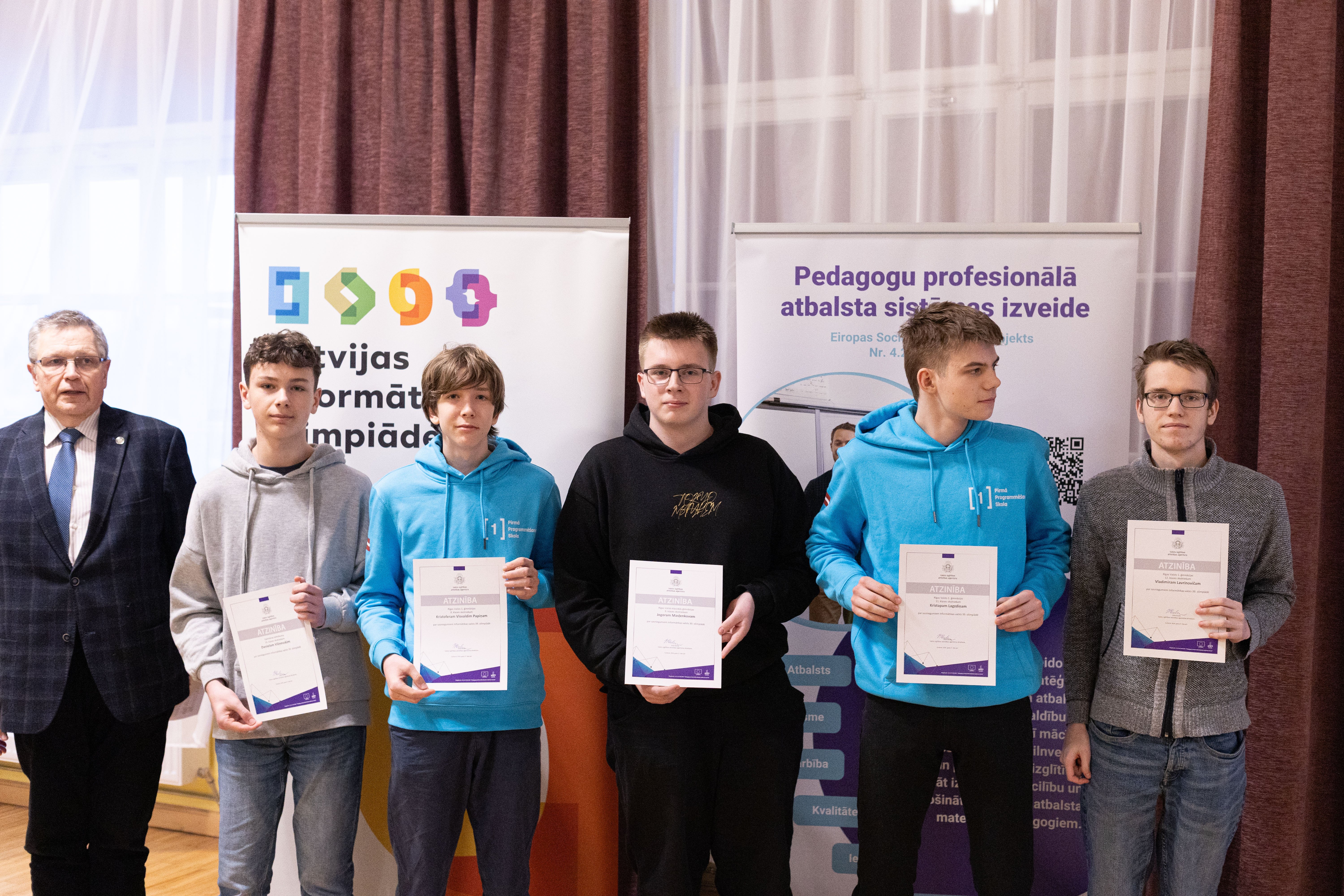 IMG_6312informātikas olimp.