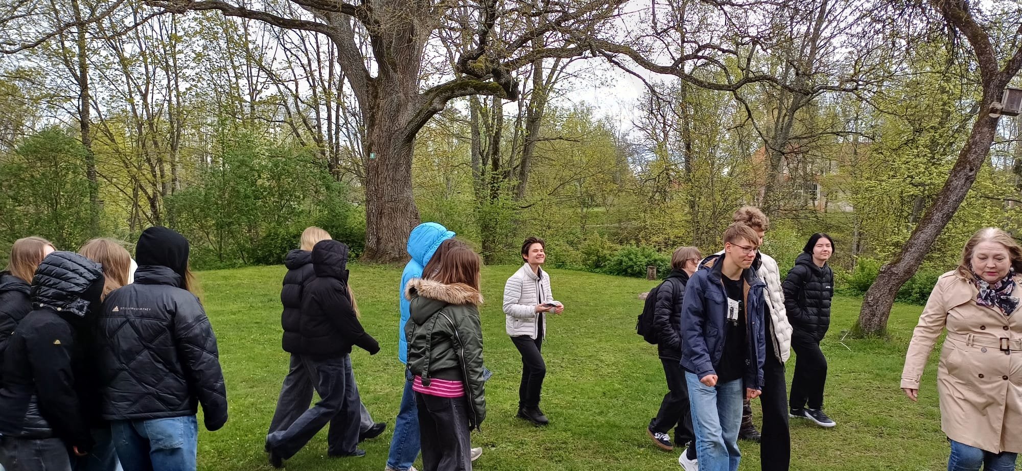 WhatsApp Image 2025-05-08 at 08.23.42 (1)